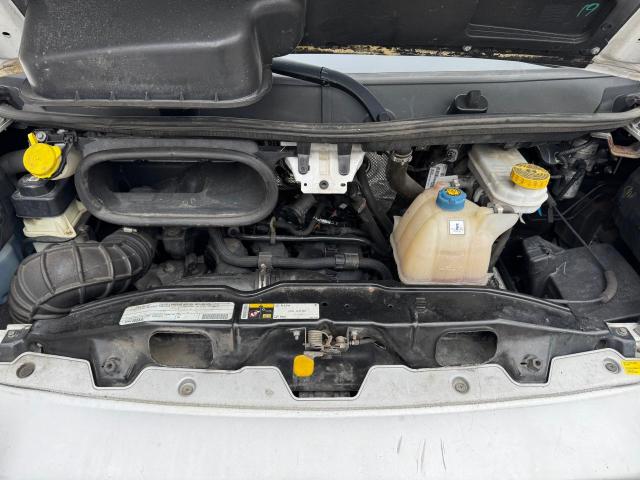 3C6TRVDG2KE542872 - 2019 RAM PROMASTER 2500 HIGH 白色 照片 7