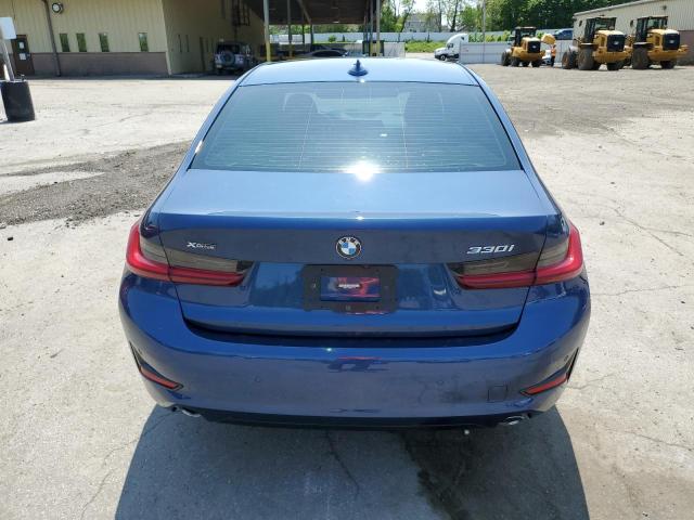 3MW5R7J08N8C31175 - 2022 BMW 330XI BLUE photo 6