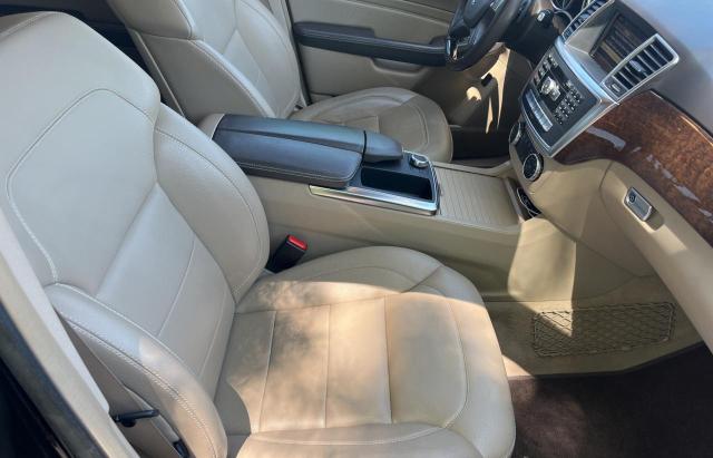 4JGDA5HB1CA026778 - 2012 MERCEDES-BENZ ML 350 4MATIC BLACK photo 5