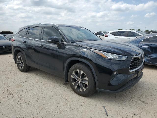 5TDGZRBH4LS502524 - 2020 TOYOTA HIGHLANDER XLE BLACK photo 4