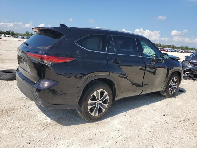 5TDGZRAH3NS112969 - 2022 TOYOTA HIGHLANDER XLE Bənövşəyi foto 3