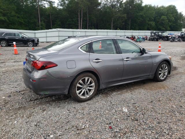 JN1BY1AP9JM181051 - 2018 INFINITI Q70 3.7 LUXE GRAY photo 3