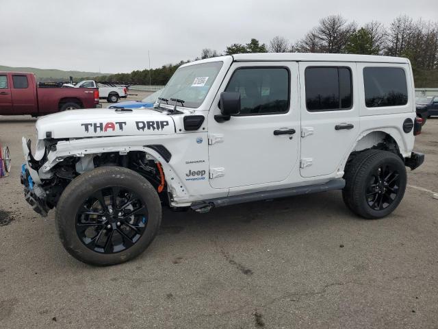 1C4JJXP69NW274709 - 2022 JEEP WRANGLER U SAHARA 4XE WHITE photo 1