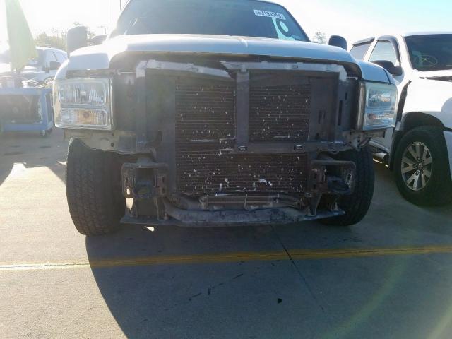 1FMNU40L15EB45839 - 2005 FORD EXCURSION XLT  photo 9