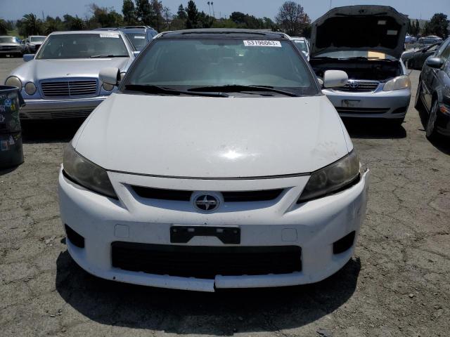 JTKJF5C77D3056555 - 2013 TOYOTA SCION TC WHITE photo 5