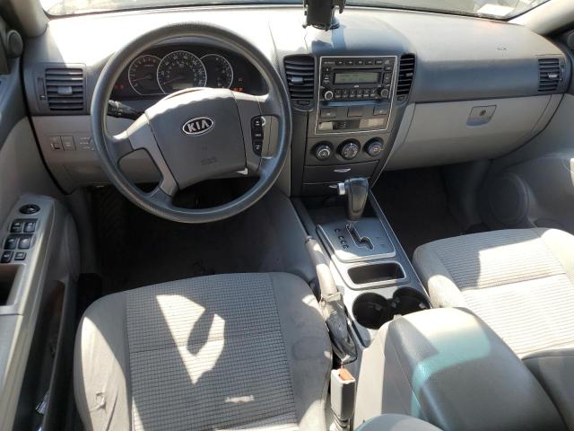 KNDJC735295874152 - 2009 KIA SORENTO LX SILVER photo 8