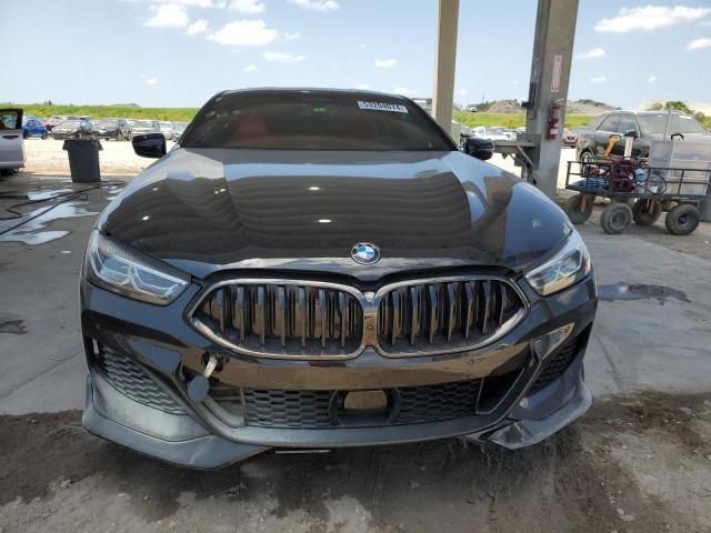 WBABC4C09NCH90035 - 2022 BMW M850XI BLACK photo 5