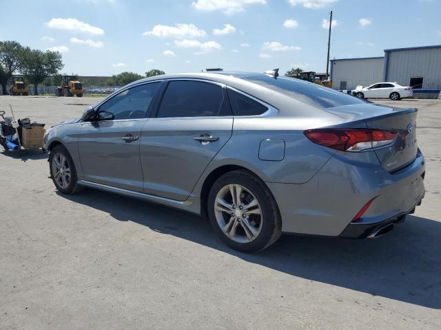 5NPE34AF2KH729498 - 2019 HYUNDAI SONATA LIMITED GRAY photo 2