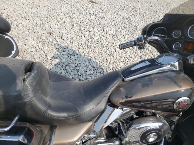 1HD1FCW184Y606754 - 2004 HARLEY-DAVIDSON FLHTCUI 金色 照片 5