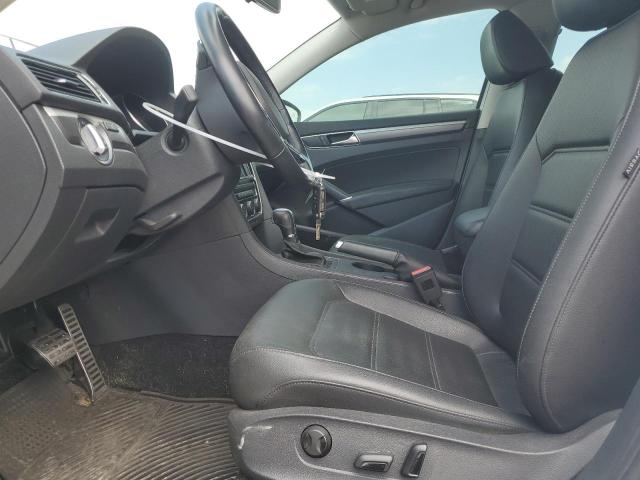 1VWDT7A30HC061107 - 2017 VOLKSWAGEN PASSAT R-LINE თეთრი ფოტო 7