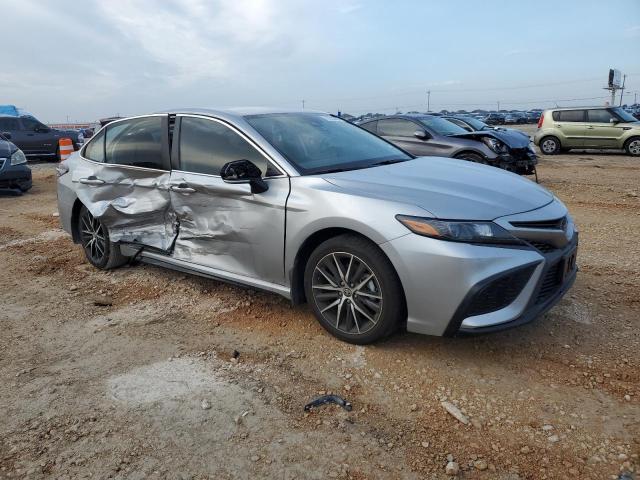4T1G11AK5PU731247 - 2023 TOYOTA CAMRY SE NIGHT SHADE SILVER photo 4