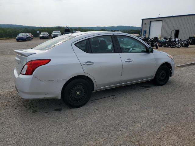 3N1CN7AP3HK429837 - 2017 NISSAN VERSA S SILVER photo 3