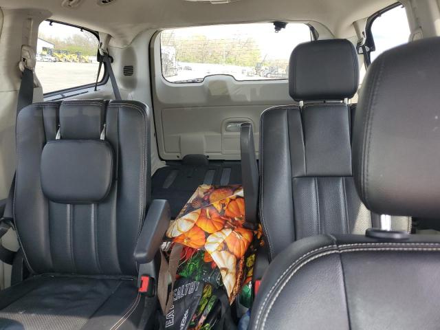 2C4RC1CGXGR104881 - 2016 CHRYSLER TOWN & COU TOURING L BLACK photo 10