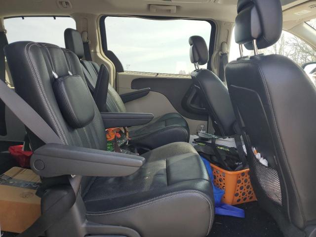 2C4RC1CGXGR104881 - 2016 CHRYSLER TOWN & COU TOURING L BLACK photo 11