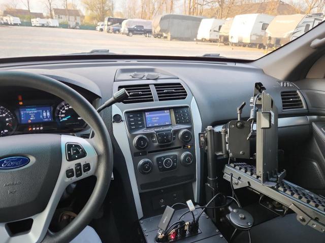 1FM5K8AR4FGC51563 - 2015 FORD EXPLORER POLICE INTERCEPTOR 黑色 照片 9