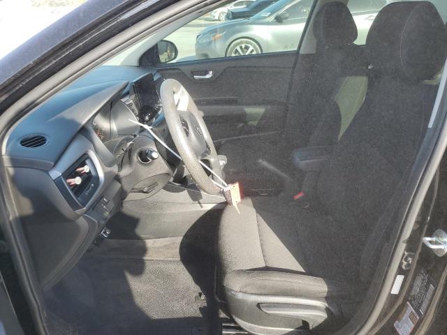 3KPA24AD7ME385979 - 2021 KIA RIO LX BLACK photo 7