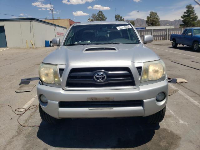 5TEKU72N18Z571104 - 2008 TOYOTA TACOMA DOUBLE CAB PRERUNNER LONG BED SILVER photo 5