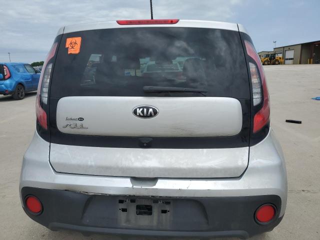 KNDJN2A2XK7697401 - 2019 KIA SOUL SILVER photo 6