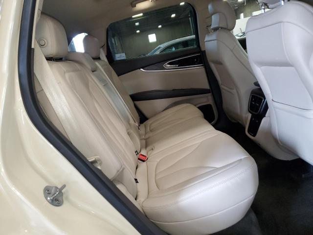 2LMPJ8LR9JBL18705 - 2018 LINCOLN MKX RESERVE Բեժ լուսանկար 10