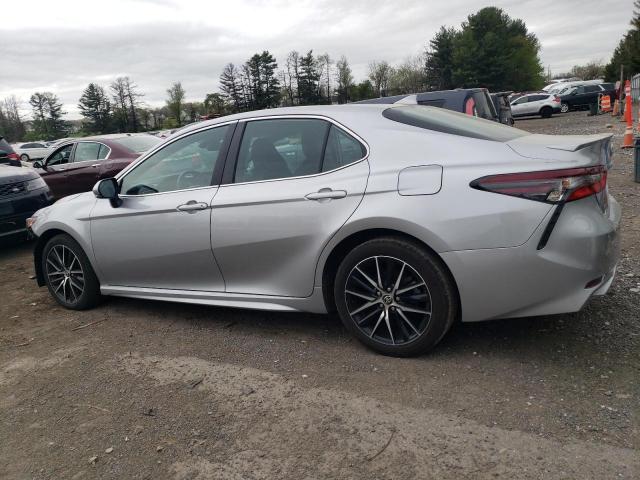 4T1G11AK1RU903583 - 2024 TOYOTA CAMRY SE NIGHT SHADE SILVER photo 2