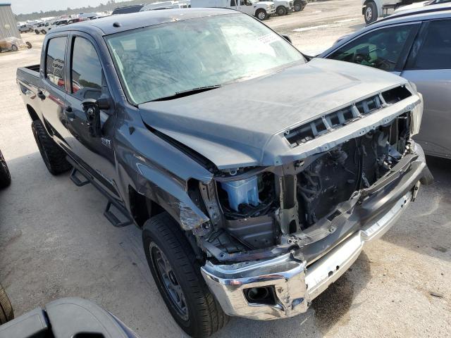 5TFDW5F1XGX552572 - 2016 TOYOTA TUNDRA CREWMAX SR5 GRAY photo 4