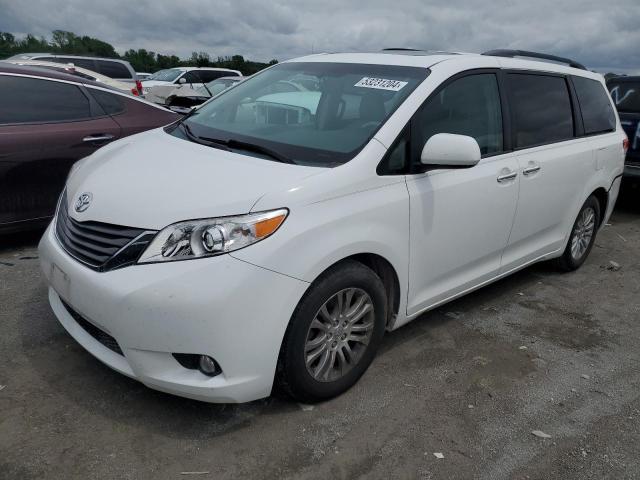 2014 TOYOTA SIENNA XLE, 