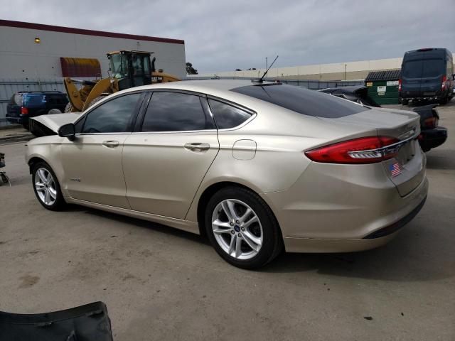 3FA6P0LU8JR277653 - 2018 FORD FUSION SE HYBRID GOLD photo 2