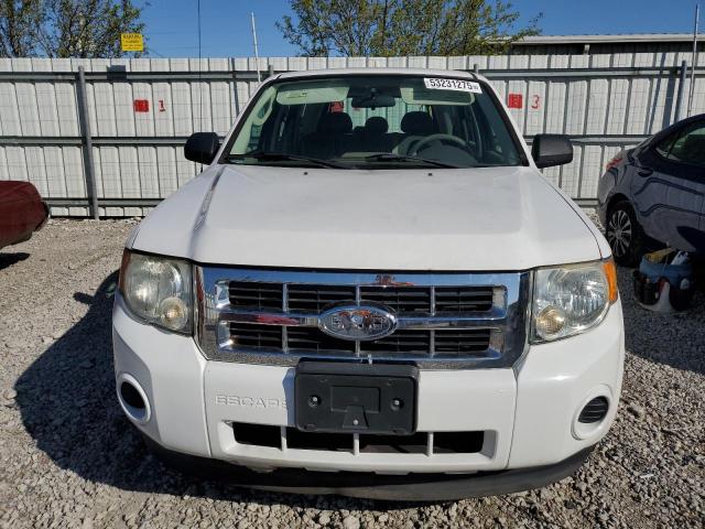1FMCU92769KA42640 - 2009 FORD ESCAPE XLS WHITE photo 5