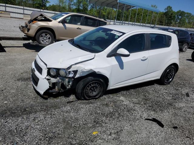 1G1JA6SH7D4120201 - 2013 CHEVROLET SONIC LS WHITE photo 1