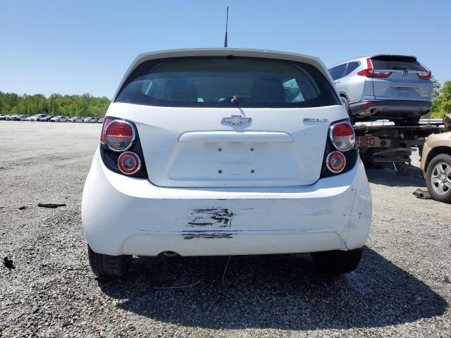 1G1JA6SH7D4120201 - 2013 CHEVROLET SONIC LS WHITE photo 6
