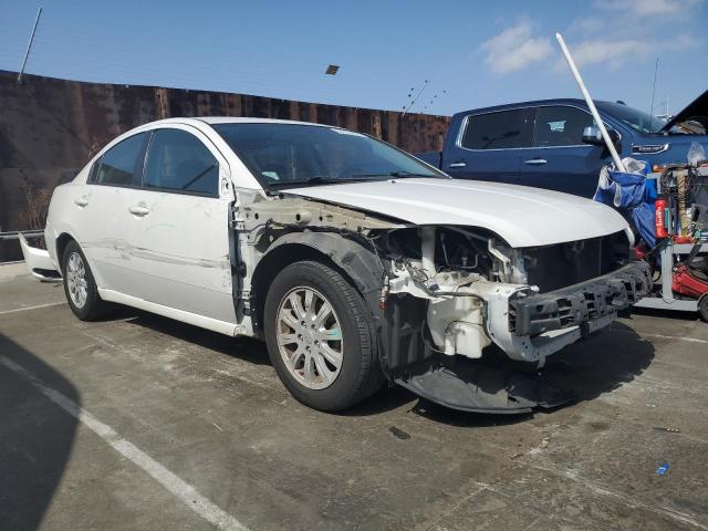 4A32B2FF9CE021296 - 2012 MITSUBISHI GALANT FE WHITE photo 4