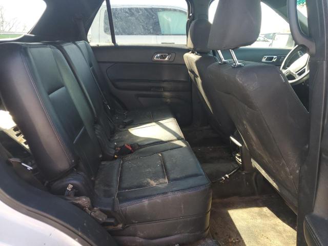 1FM5K8AT2HGB33378 - 2017 FORD EXPLORER POLICE INTERCEPTOR 白色 照片 11