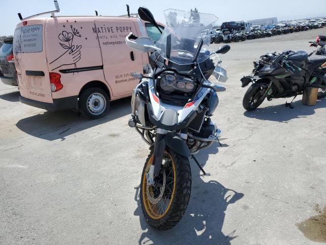 WB10M1300P6G83332 - 2023 BMW R 1250 GS ADVENTURE BLUE photo 2