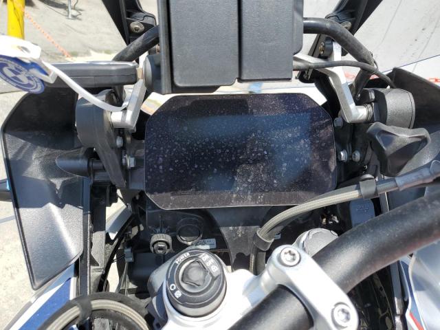 WB10M1300P6G83332 - 2023 BMW R 1250 GS ADVENTURE BLUE photo 7