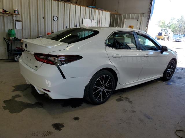 4T1T11AK9PU837568 - 2023 TOYOTA CAMRY SE NIGHT SHADE WHITE photo 3
