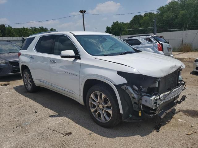 1GNEVJKW4JJ190712 - 2018 CHEVROLET TRAVERSE PREMIER WHITE photo 4