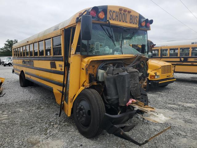 2004 FREIGHTLINER CHASSIS FS65, 