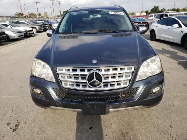 4JGBB8GB8AA601821 - 2010 MERCEDES-BENZ ML 350 4MATIC GRAY photo 5