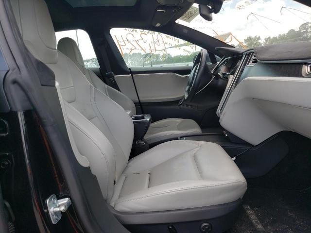 5YJSA1E40GF128905 - 2016 TESLA MODEL S შავი ფოტო 5