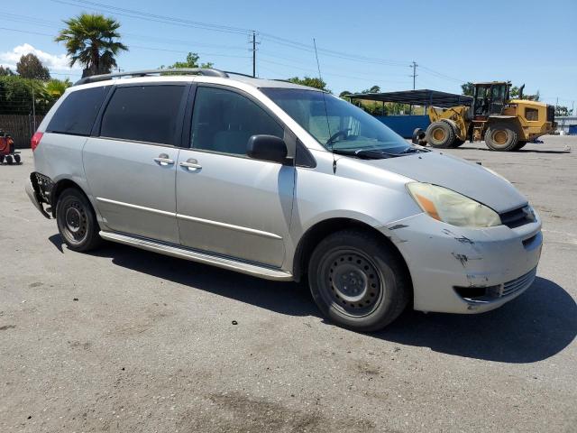 5TDZA23C44S092562 - 2004 TOYOTA SIENNA CE SILVER photo 4