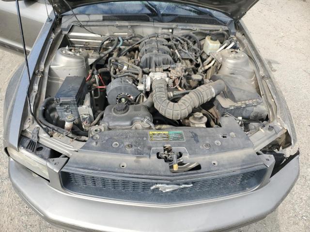 1ZVFT80N855179438 - 2005 FORD MUSTANG GRAY photo 11