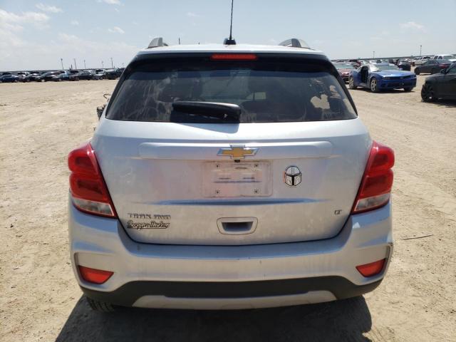 KL7CJPSB6LB006747 - 2020 CHEVROLET TRAX 1LT SILVER photo 6