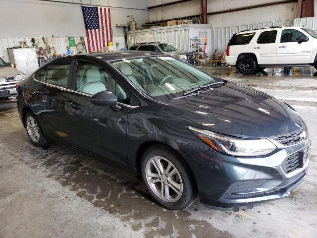 1G1BE5SM8J7228773 - 2018 CHEVROLET CRUZE LT BLACK photo 4