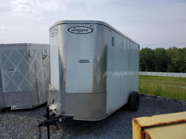 5YCBE1214KH005711 - 2019 CARGO ENCLOSED WHITE photo 2