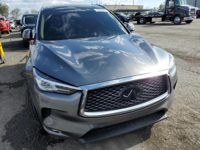 3PCAJ5M30KF108657 - 2019 INFINITI QX50 ESSENTIAL GRAY photo 5