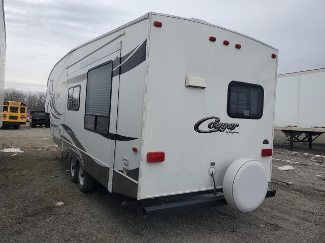 4YDF27R23B2505889 - 2011 KEYSTONE TRAILER WHITE photo 3