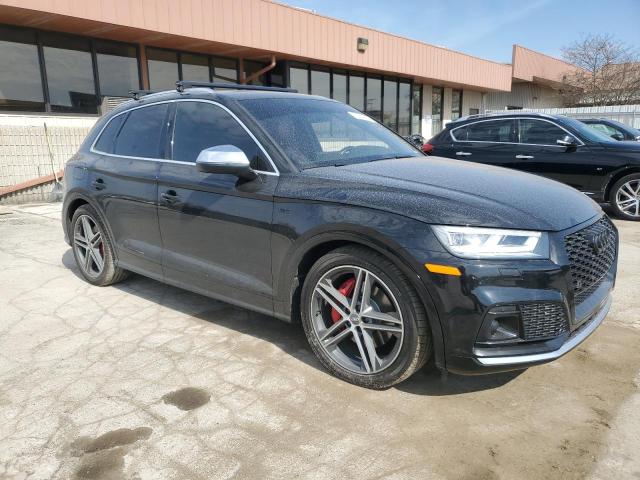 WA1C4AFY2J2094919 - 2018 AUDI SQ5 PRESTIGE BLACK photo 4