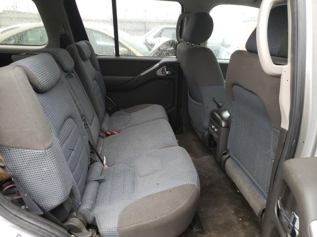 5N1AR18W15C716402 - 2005 NISSAN PATHFINDER LE SILVER photo 10