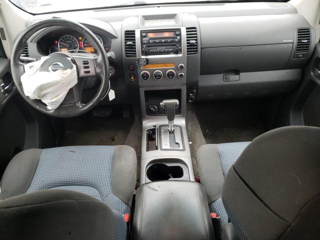 5N1AR18W15C716402 - 2005 NISSAN PATHFINDER LE SILVER photo 8