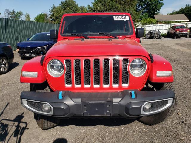 1C4JJXP69NW275522 - 2022 JEEP WRANGLER U SAHARA 4XE RED photo 5